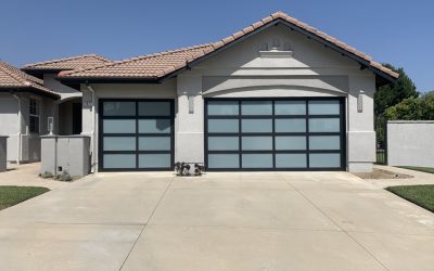 The Ultimate Buyer’s Guide to Garage Doors in North Arroyo and South Arroyo